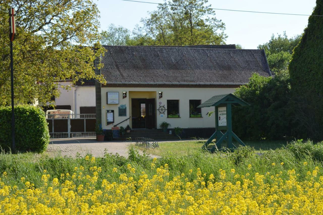 Gaststatte "Zum Fahrmann" Hotel Walternienburg Exterior photo